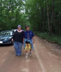 beth and jes the line