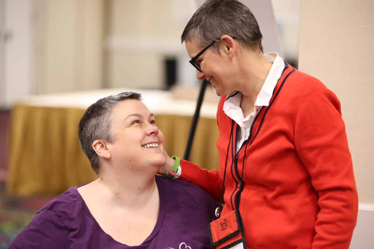 joy and beth at con 2018